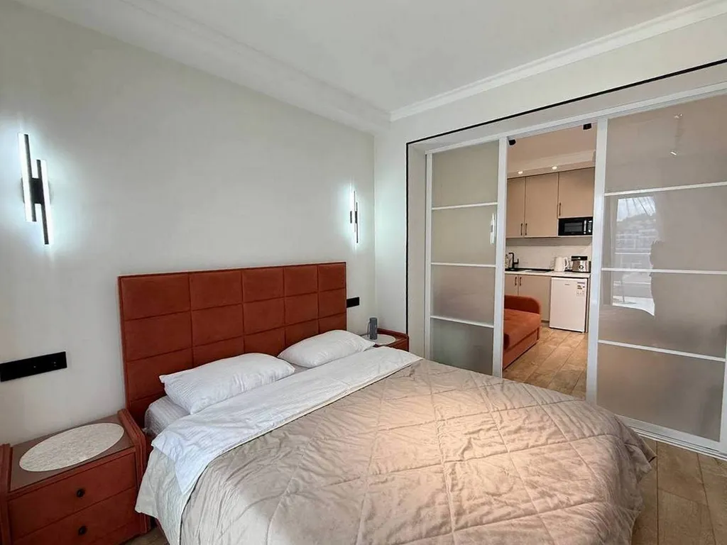 Студия на первой береговой с большой террасой и крутым видом на море