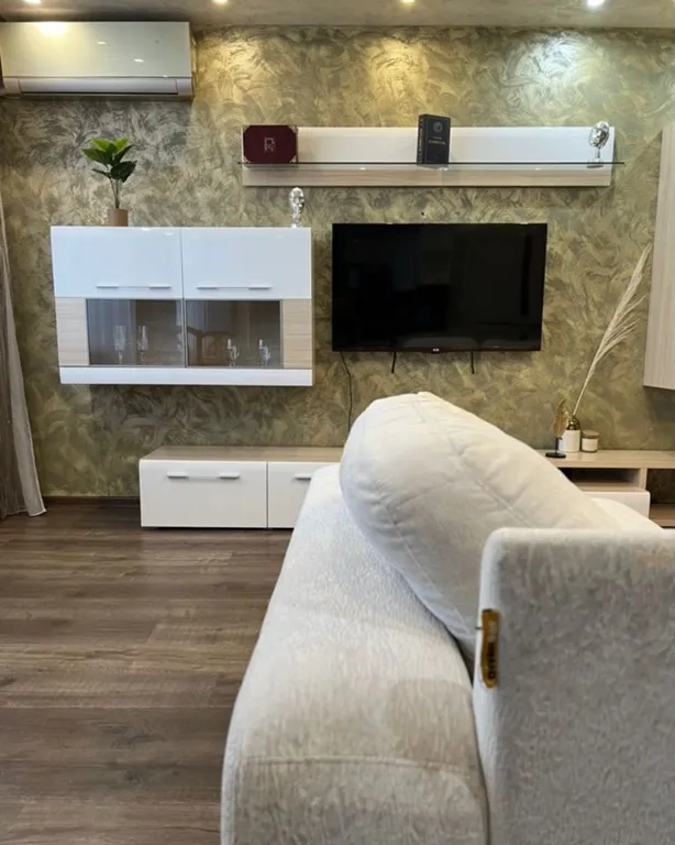 Люксовая квартира возле нового моста