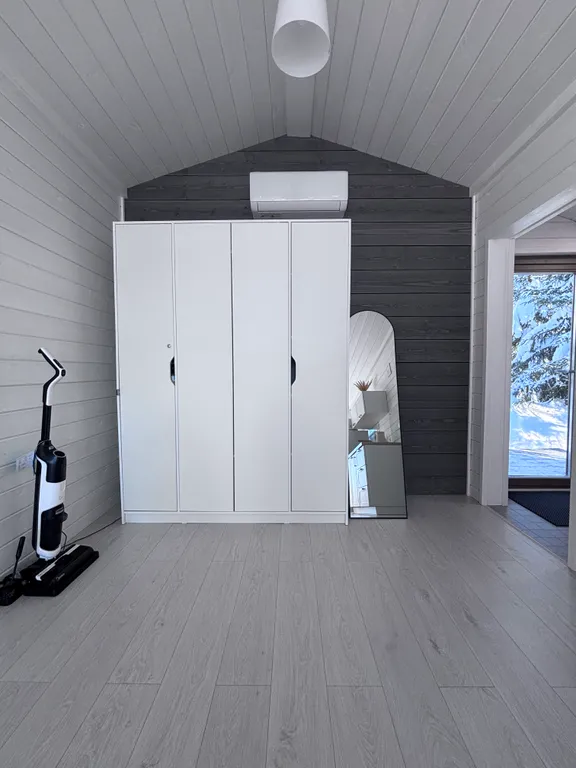 Уютный дом барн в лесу