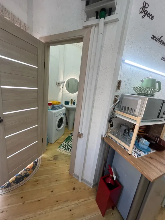 Коттедж Домик у Моря отдельно стоящий - парковка, детский уголок, зона отдыха — Адлер