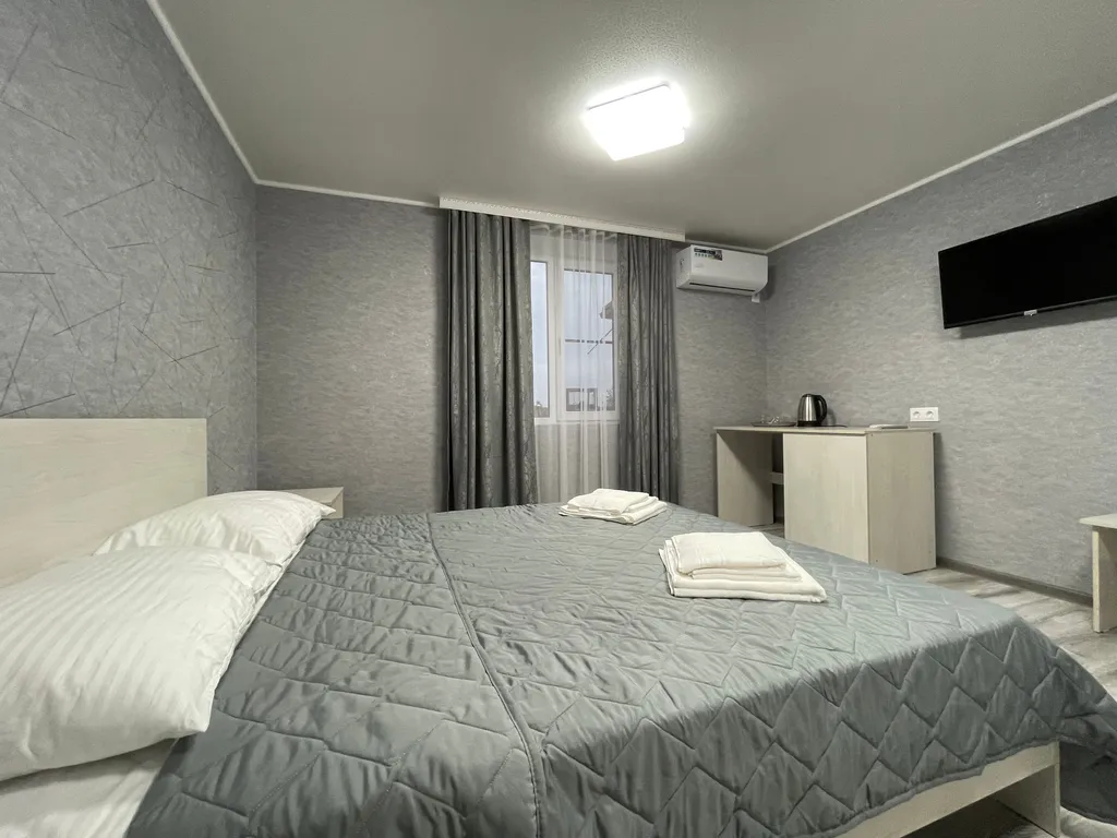 Двухместный номер с двухспальной кроватью