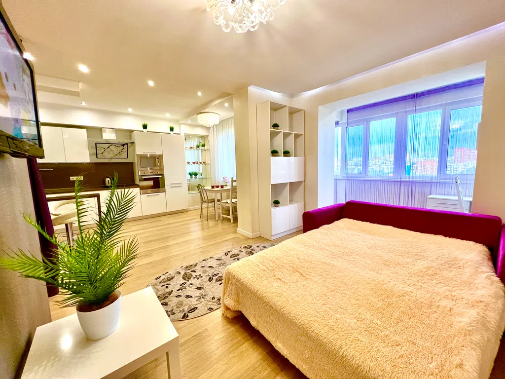 Квартира Квартира Стильная шикарная студия рядом с МТЛ-ареной — Самара