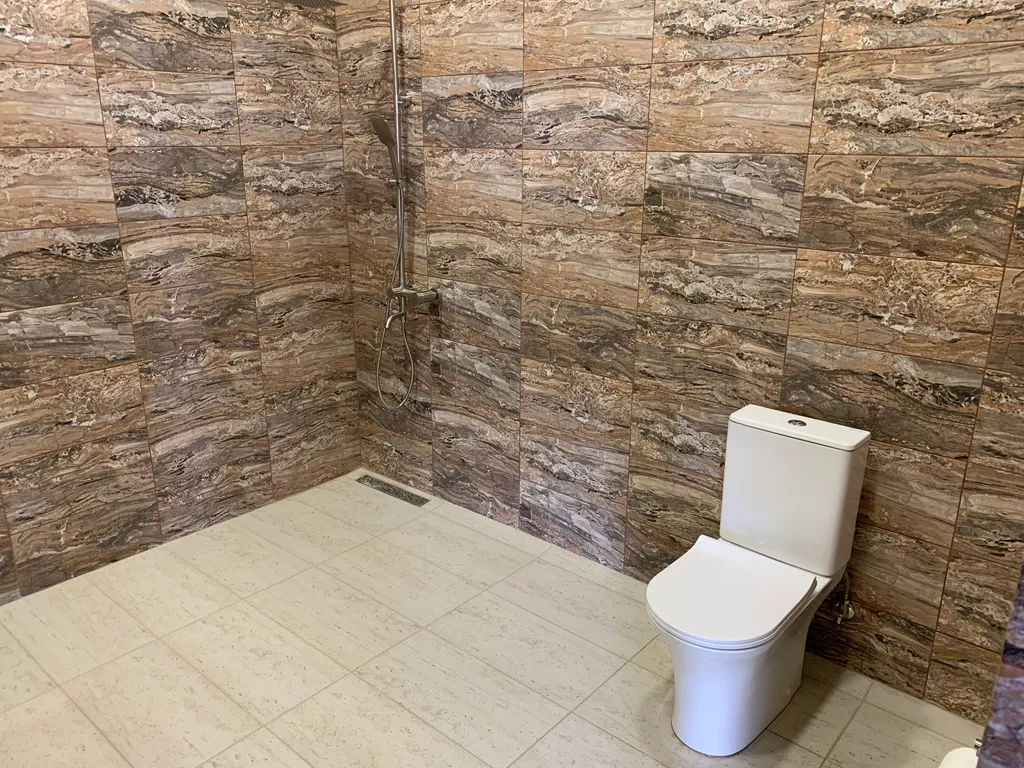 Gide villa посреди леса с видом на море