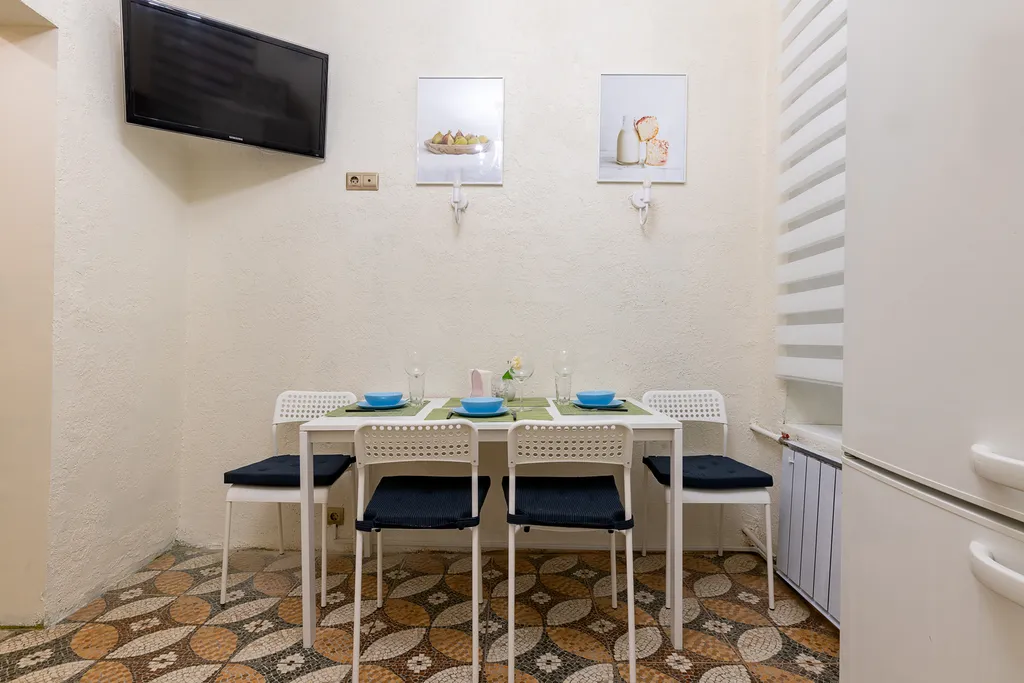 Квартира Апартаменты с парковкой на Чернышевской — Санкт-Петербург