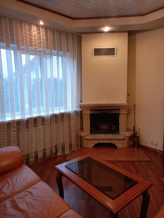 Коттедж Коттедж в получасе езды от Невского проспекта — Янино-1