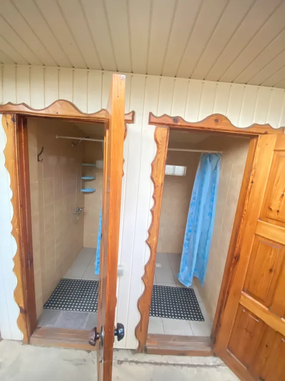 3-х местный домик с видом на горы