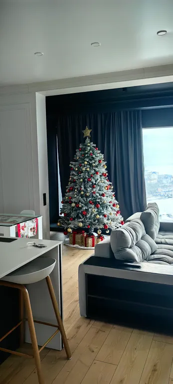 Апартаменты с панорамным видом на море в центре