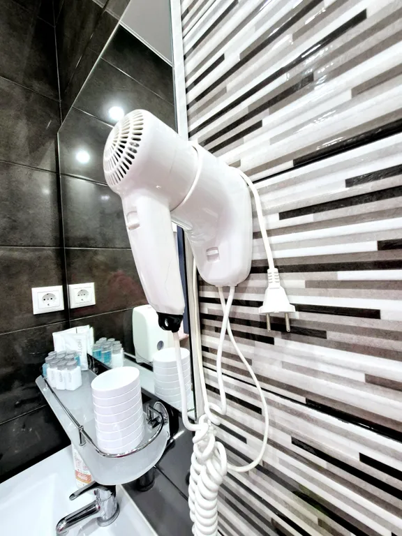 Квартира Квартира Уютная студия в 5 минутах от моря, у бассейна в ЖК Мадрид Парк 2 — Адлер