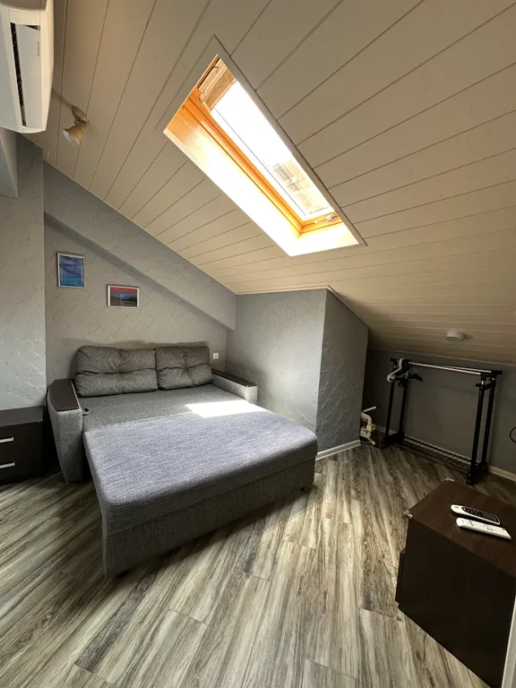 Четырехместный номер с видом на горы №3