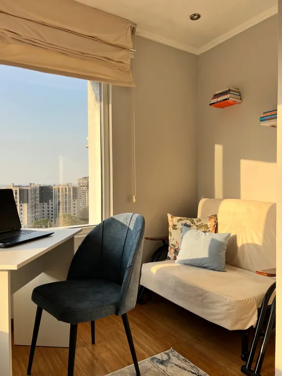 Уютная квартира с прекрасными видами в центре Алматы