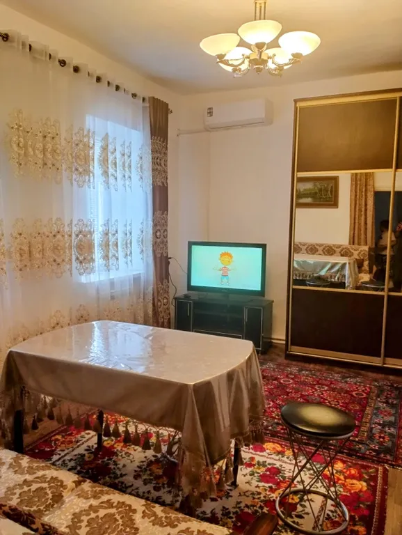 Домик в центре рядом с морем