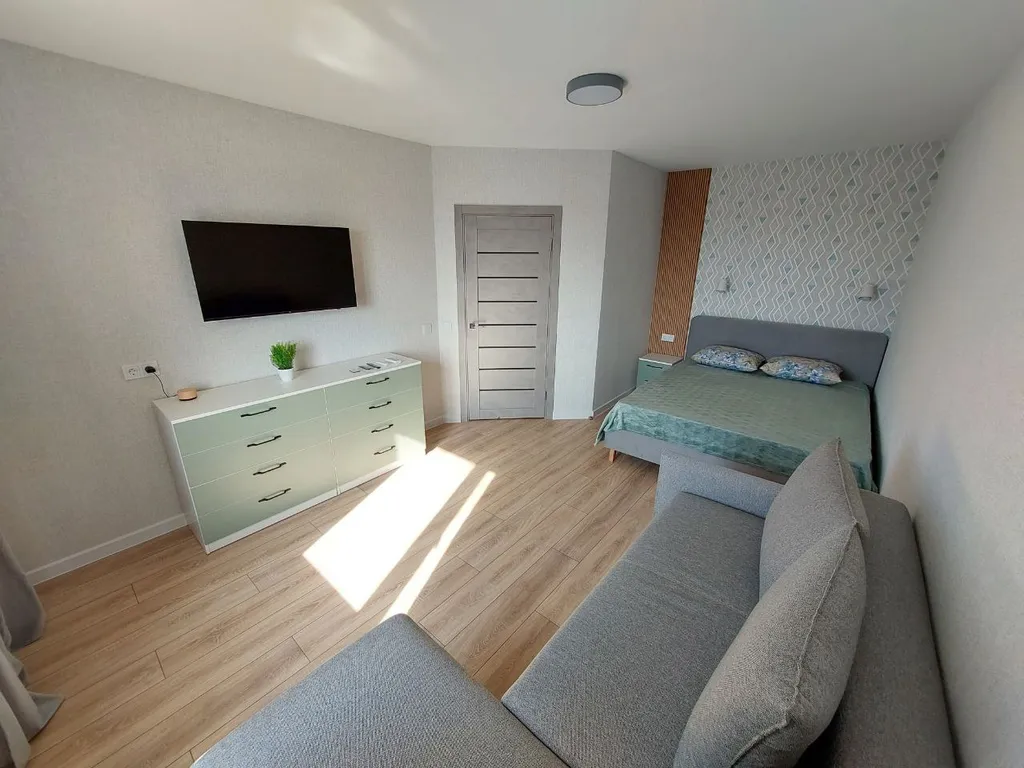 Дизайнерская квартира в новом доме — аренда посуточно в Псков