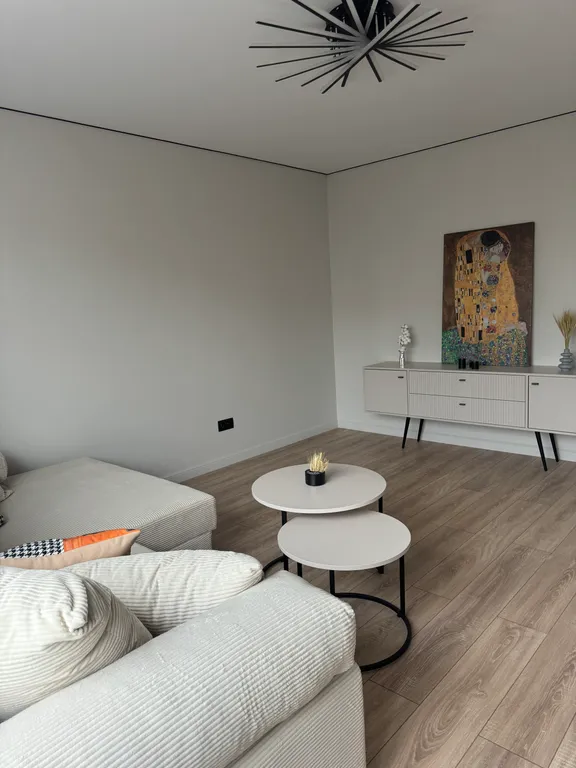 Квартира Квартира Три раздельные комнаты, новый ремонт — Москва