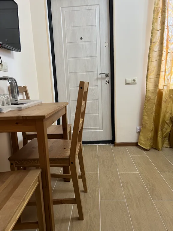 Двухкомнатный четырёхместный номер комфорт в домике