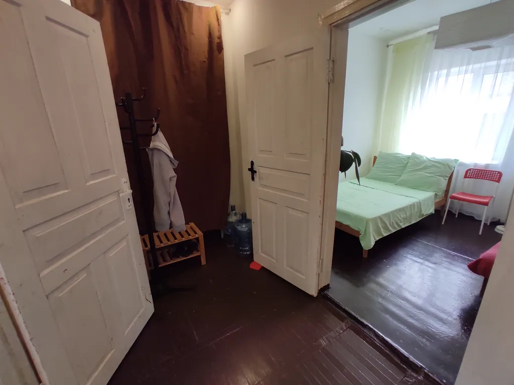 Коттедж Коттедж Двухкомнатные апартаменты с большой террасой — Камышеватская