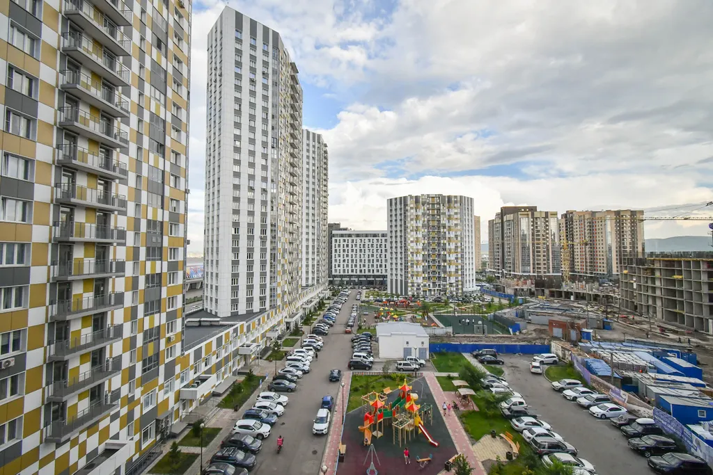 Квартира Квартира рядом с Ледовой ареной «Кристалл» — Красноярск