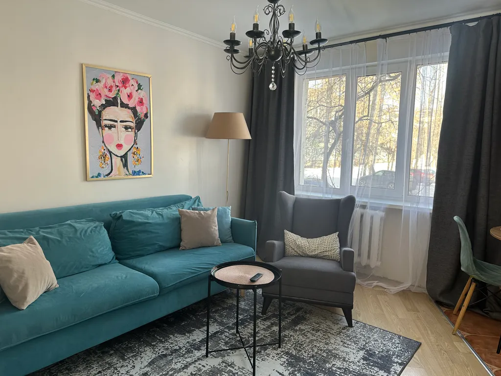 Квартира Трехкомнатная в центре — аренда посуточно в Вологда