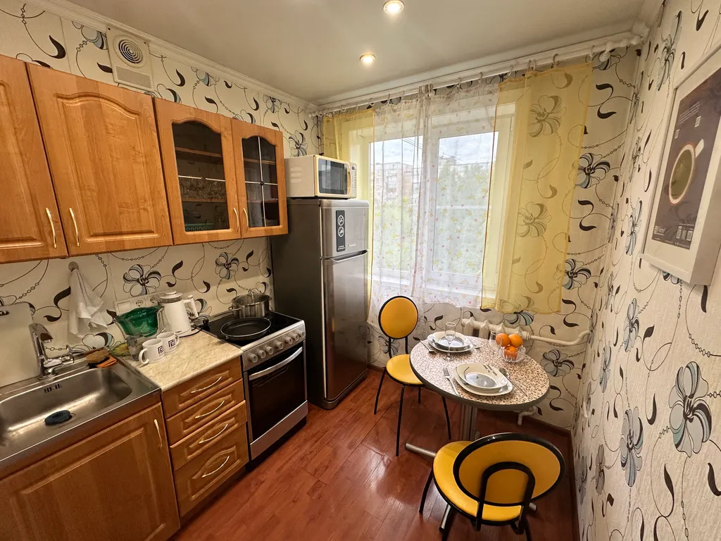 "В Гости!" на Кирова 87 (2к квартира рядом с Цирком)