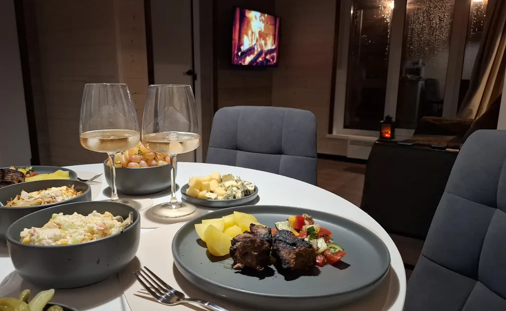 Коттедж Уютный дом с баней на дровах — Ломоносов