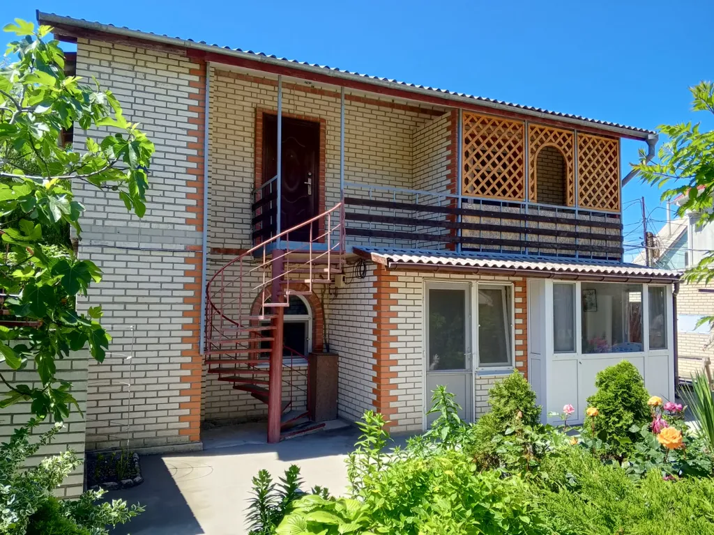 Двухкомнатный номер с балконами