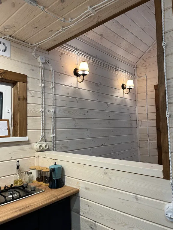 Домик с видом на лес