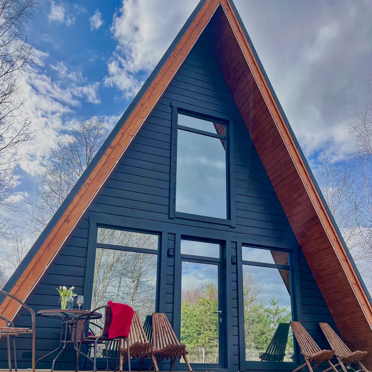 Чудесный домик A-frame с сауной Оливка