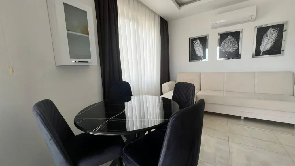 Квартира с видом на море в 50 метрах от пляжа