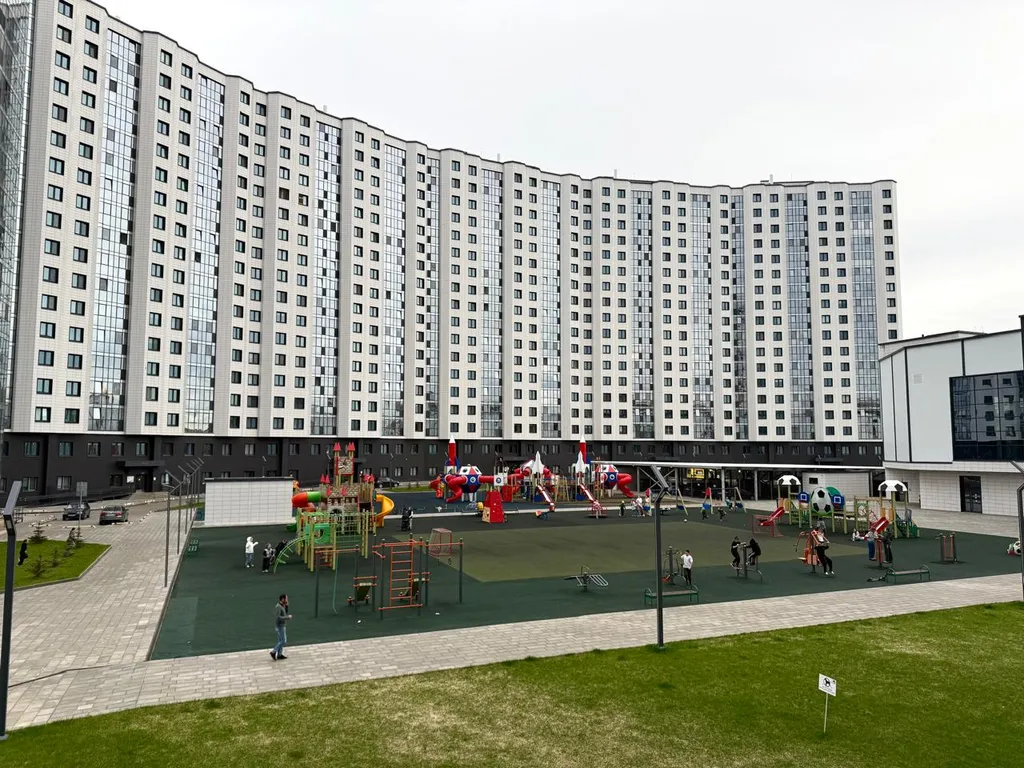 Трёхкомнатная квартира в новом комплексе Междуречье возле реки Камы