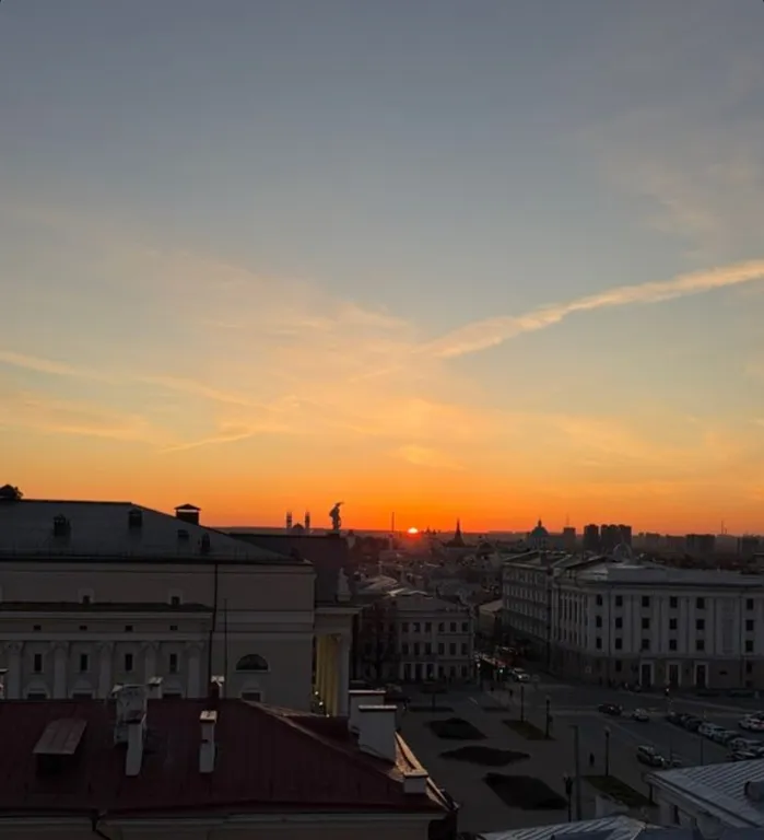 студия с видом на Кремль в центре Казани