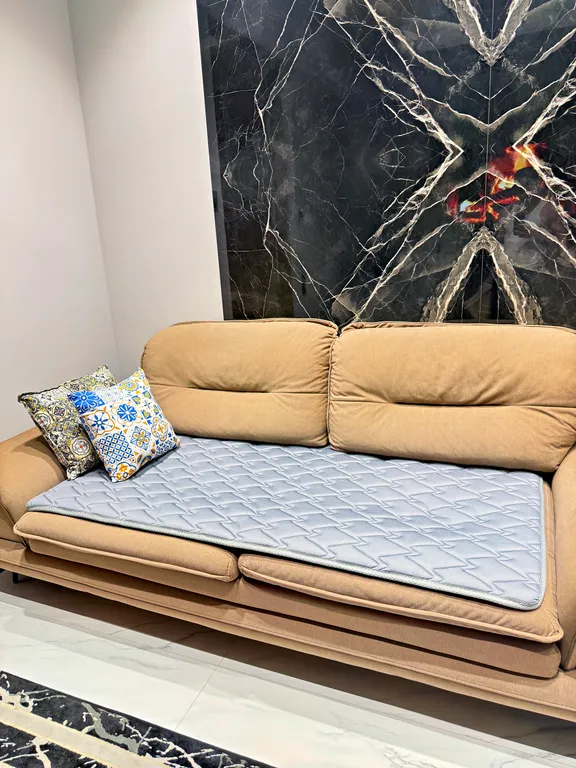 Kazakhstan resident's 171 by Royal rentals