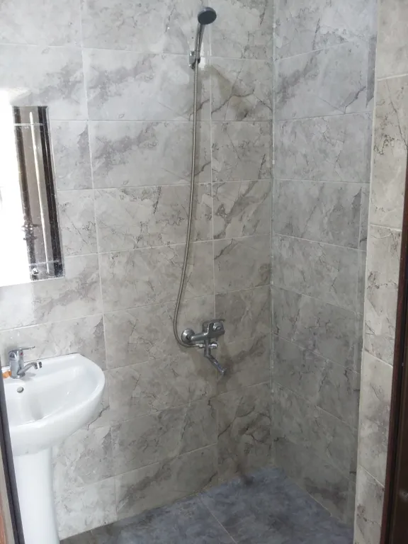 Квартира 2-комнатная Квартира — Батуми