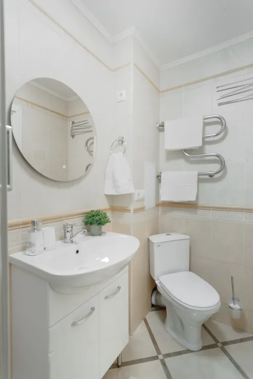 Элегантная квартира с французским балконом в центре