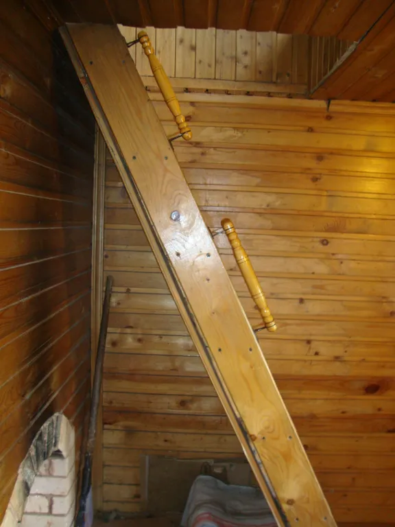 Благоустроенный домик с камином и лоджией на Селигере