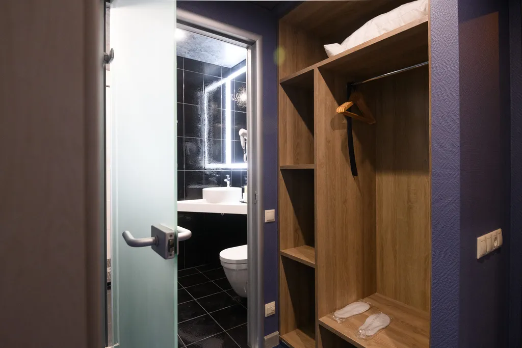 Шантар на Есенина 1