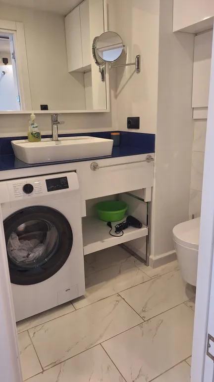 Orbi City - с видом на море