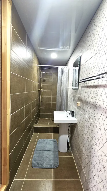 Летнее шале у бассейна