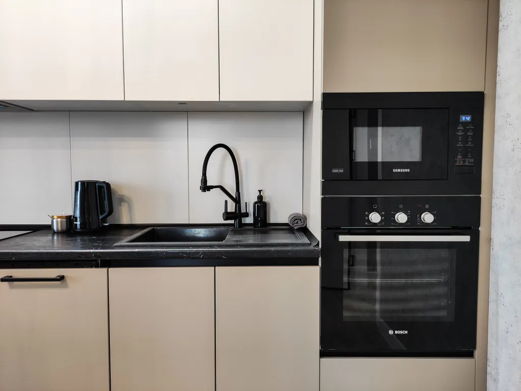 Большая двухкомнатная квартира в центре