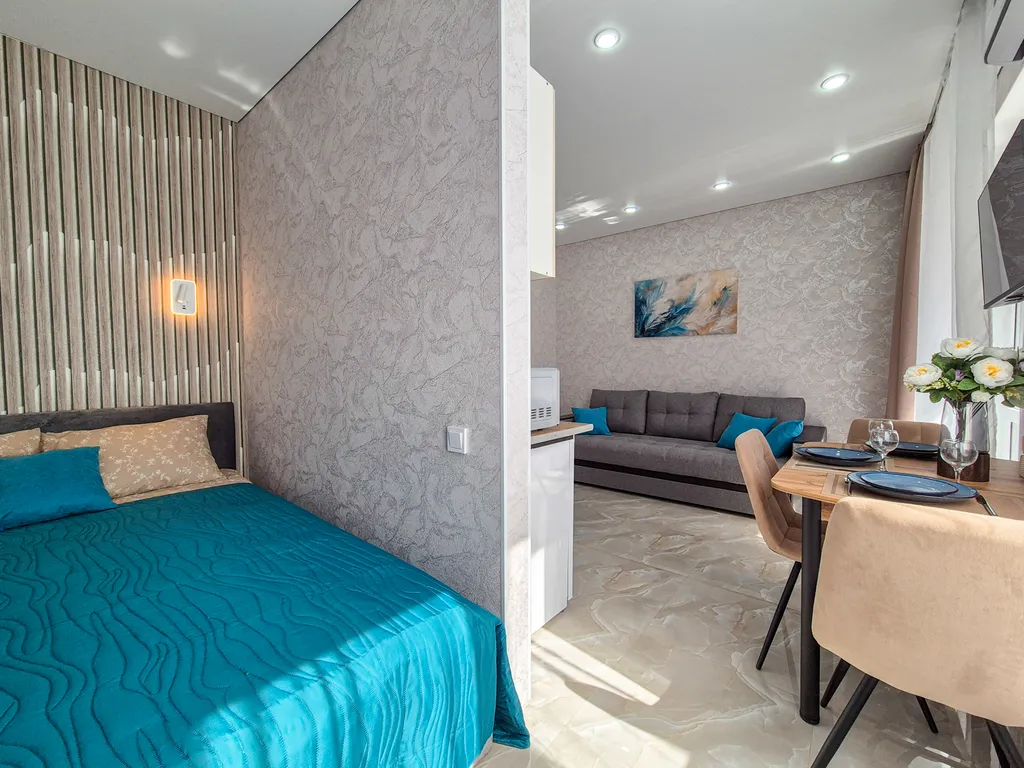 Квартира Просторная студия с балконом — аренда посуточно в Кудепста