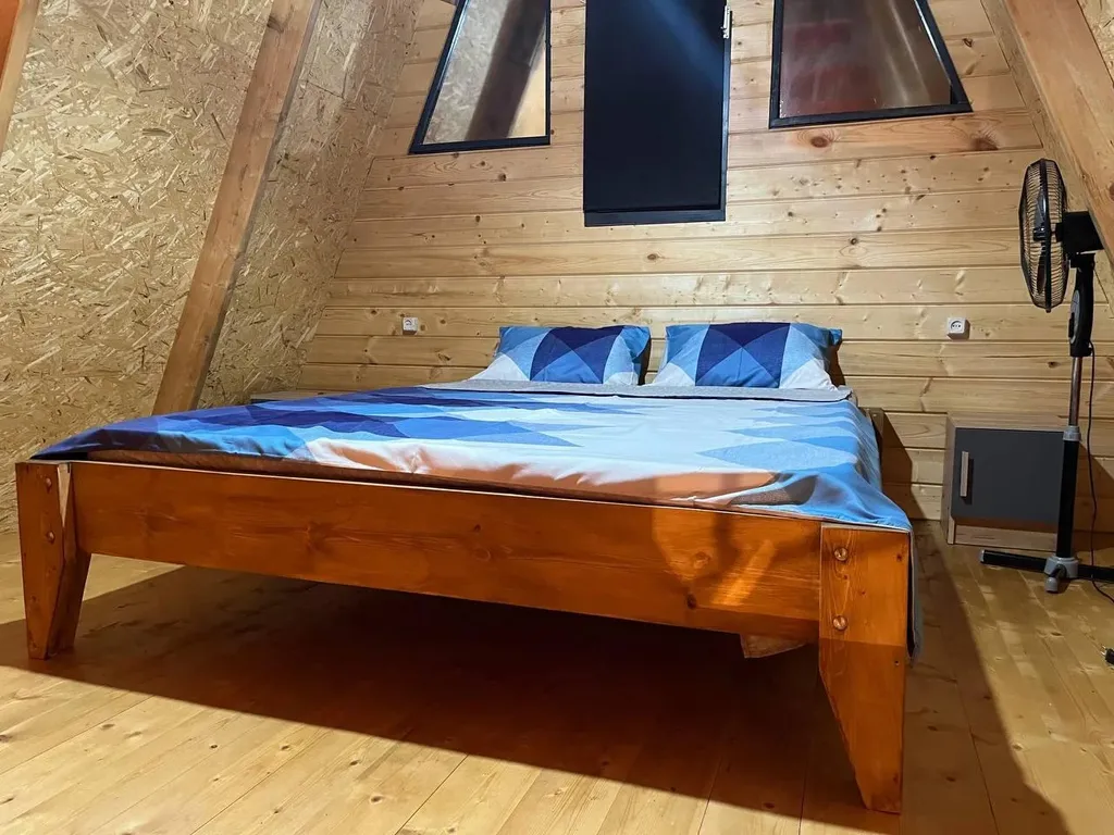 2-этажный деревянный коттедж