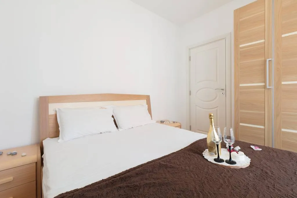 2-комнатная Квартира — аренда посуточно в Солнечный Берег