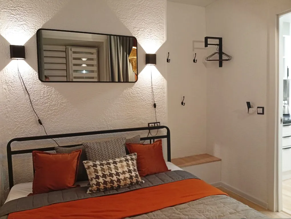 Квартира Квартира Смарт евро-двушка в 5 минутах от ЖД вокзала — Красноярск