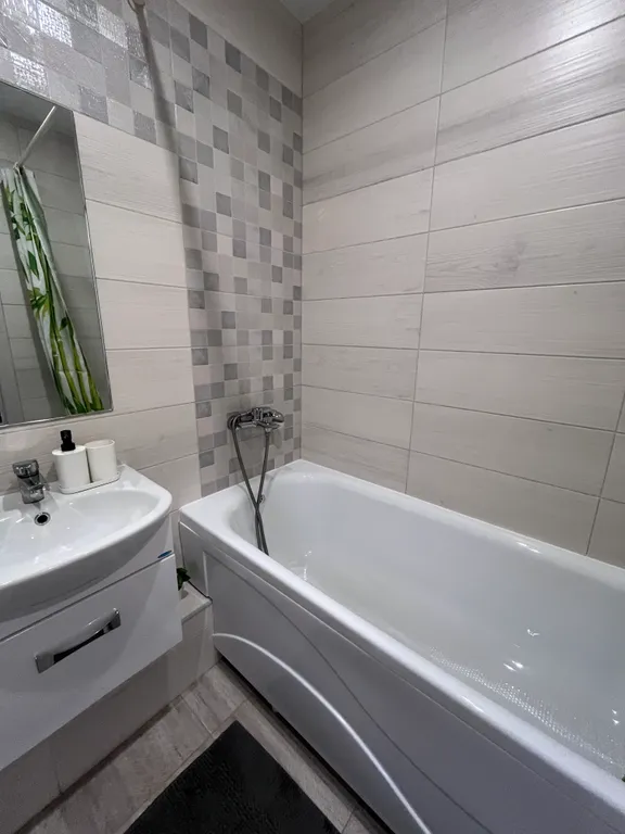 Очень уютнaя квартира c балкoном и великoлепным видом