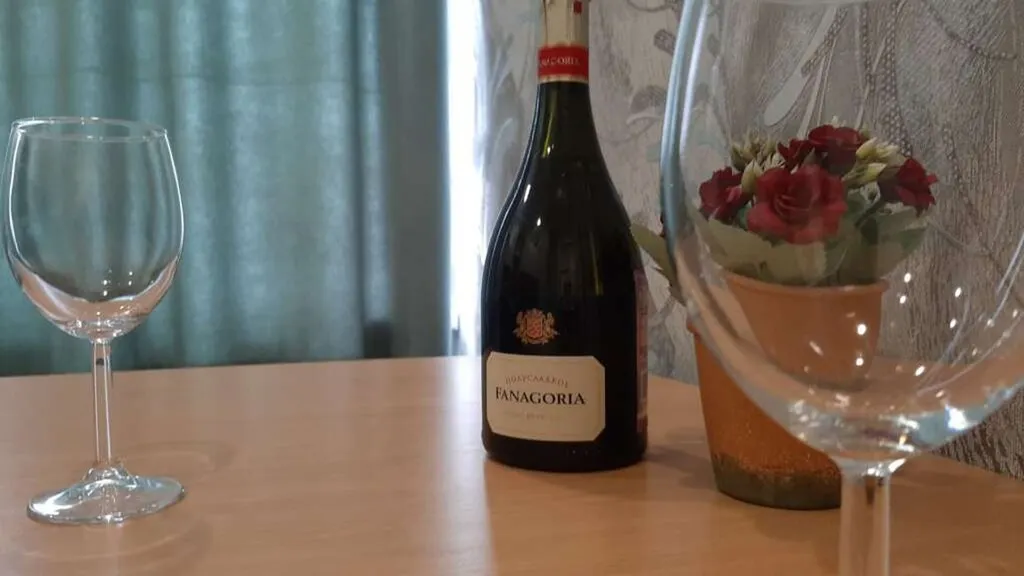 Квартира 2-комнатная квартира у моря с видом реку и парк аттракционов — Анапа