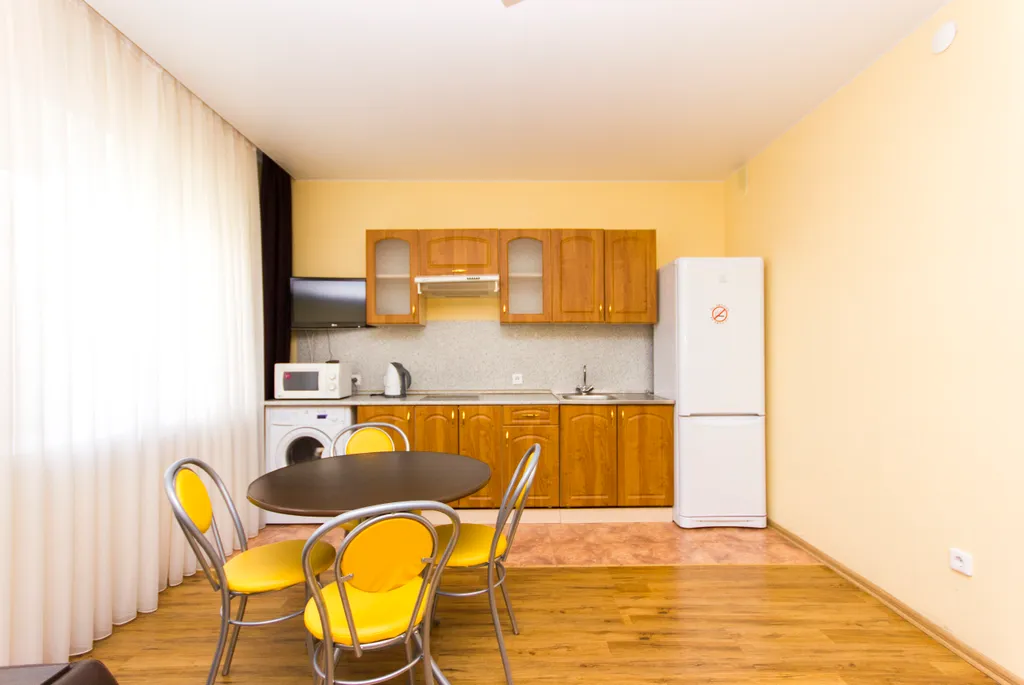 Апартаменты у ДЦ Семен Дежнев