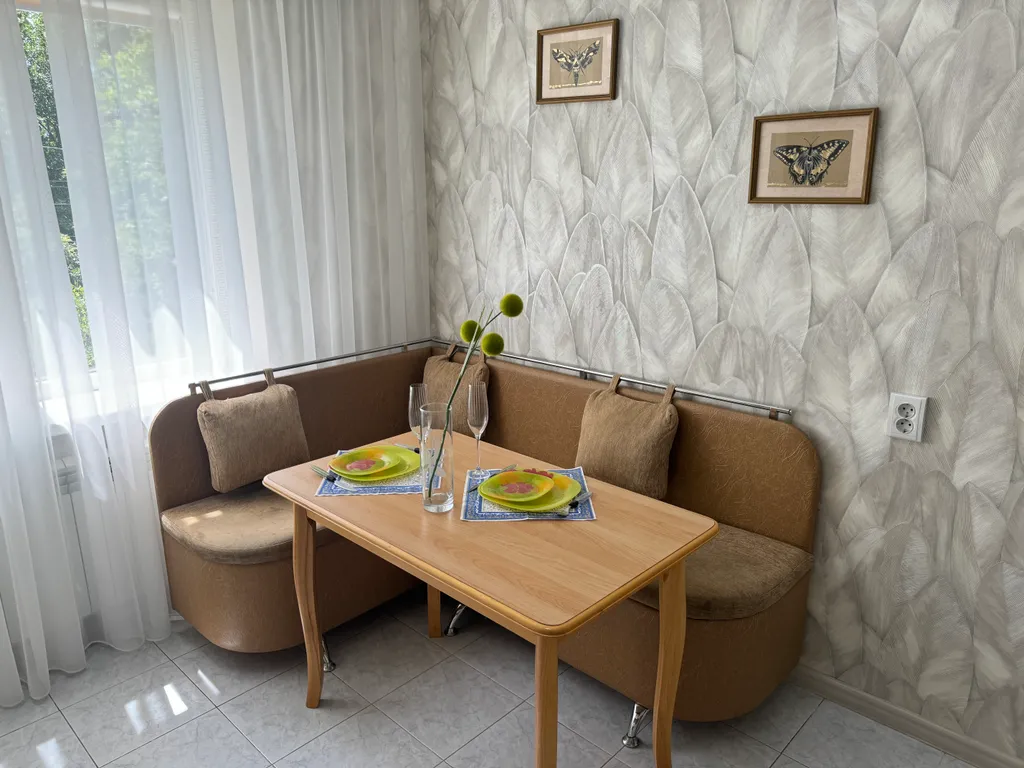 Уютная квартира возле областной больницы