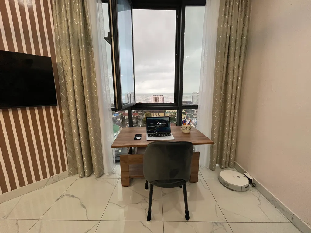 Уютная квартира с потрясающим ремонтом и панорамным видом на море