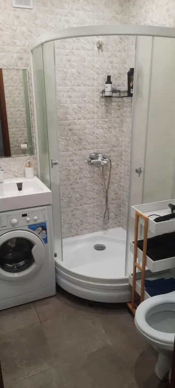 Квартира около Академии