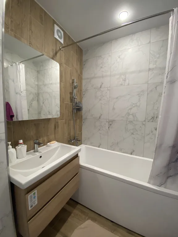 Тёплая уютная квартира с приятной атмосферой