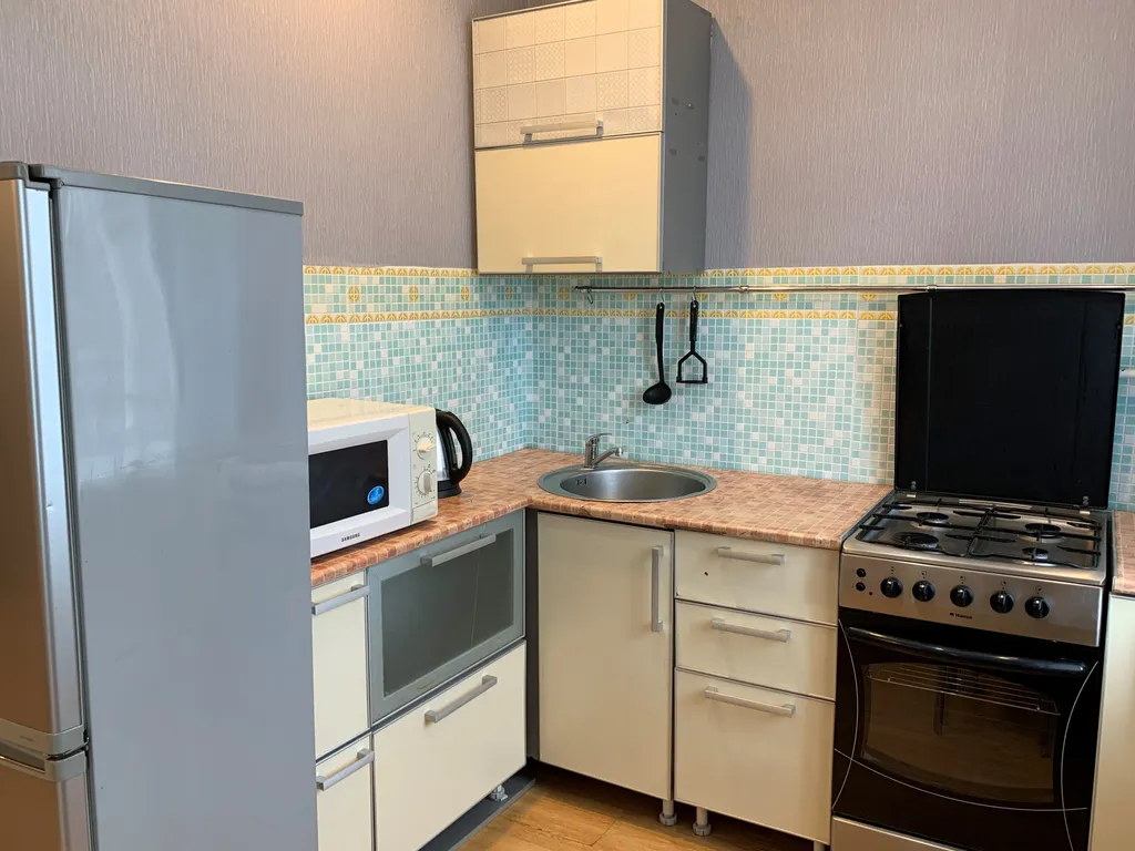 Квартира Квартира Студия с видом на оживленную улицу — Красноярск