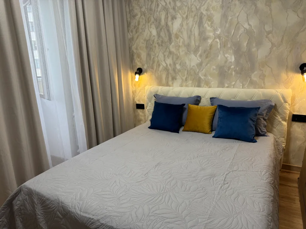 1-комнатная квартира с новым дизайнерским ремонтом